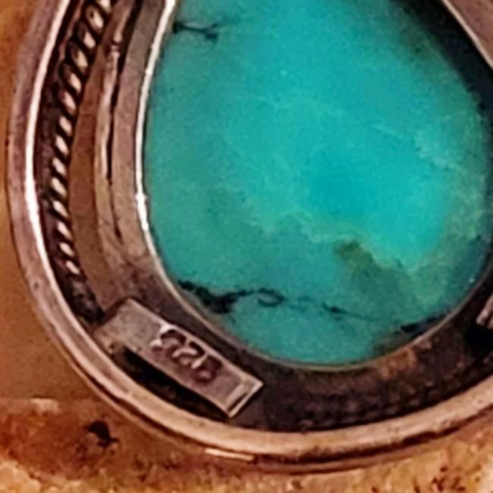 Vintage Tribal Southwestern Navajo Style Turquoise Sterling Silver Earrings - Picture 3 of 4